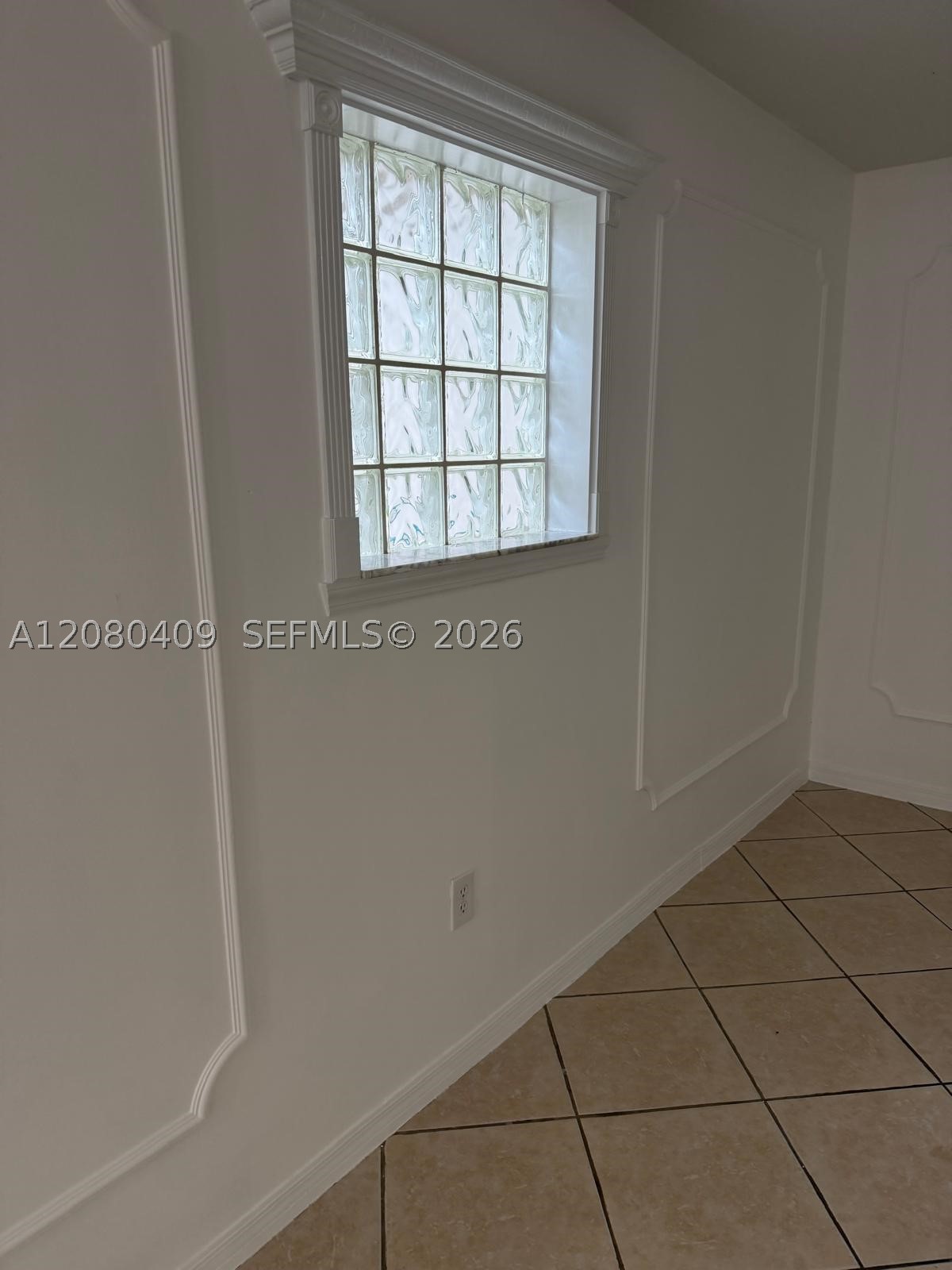 2900 Se 12th Rd 101-28 Property Photo 22