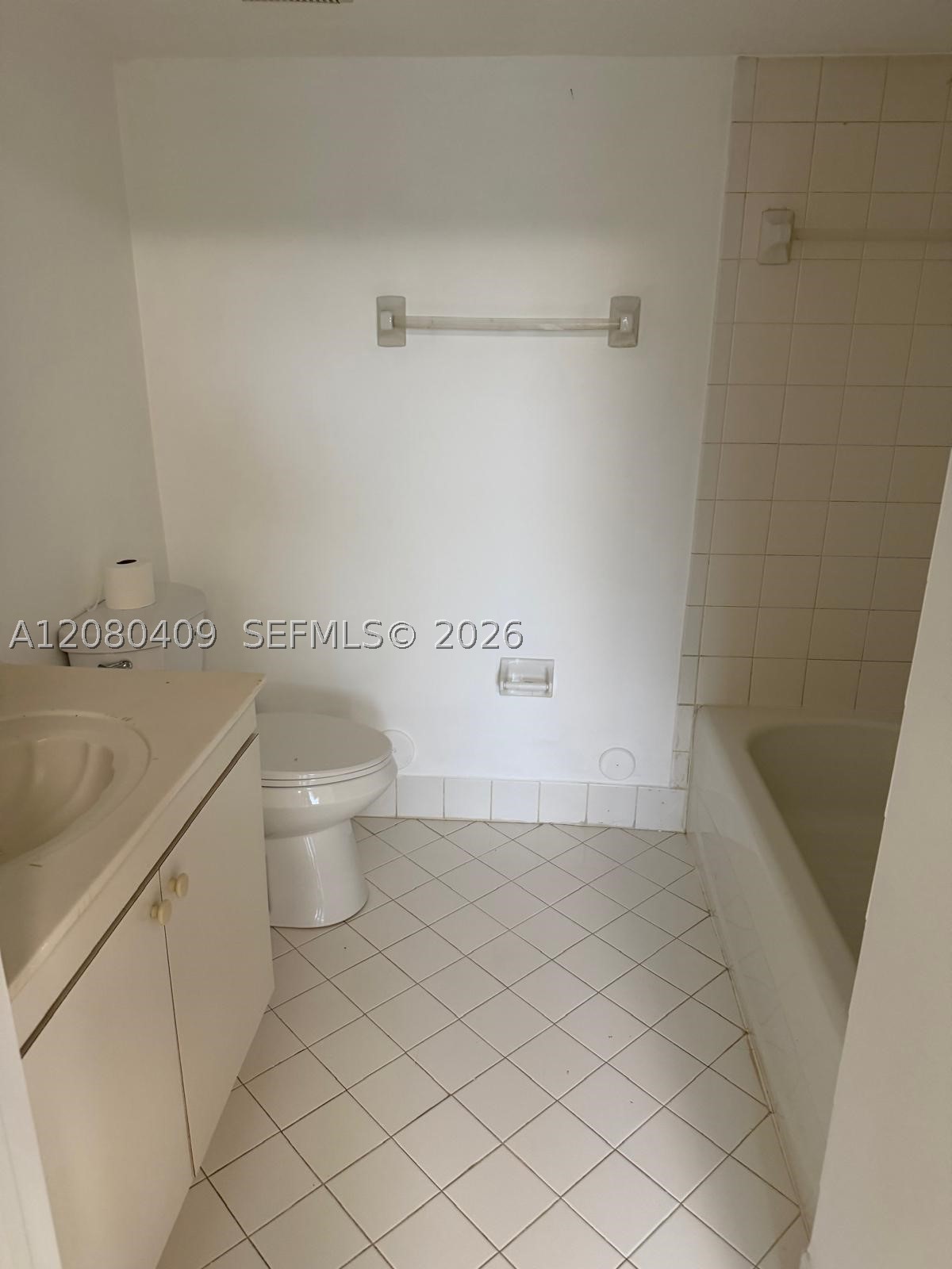 2900 Se 12th Rd 101-28 Property Photo 59