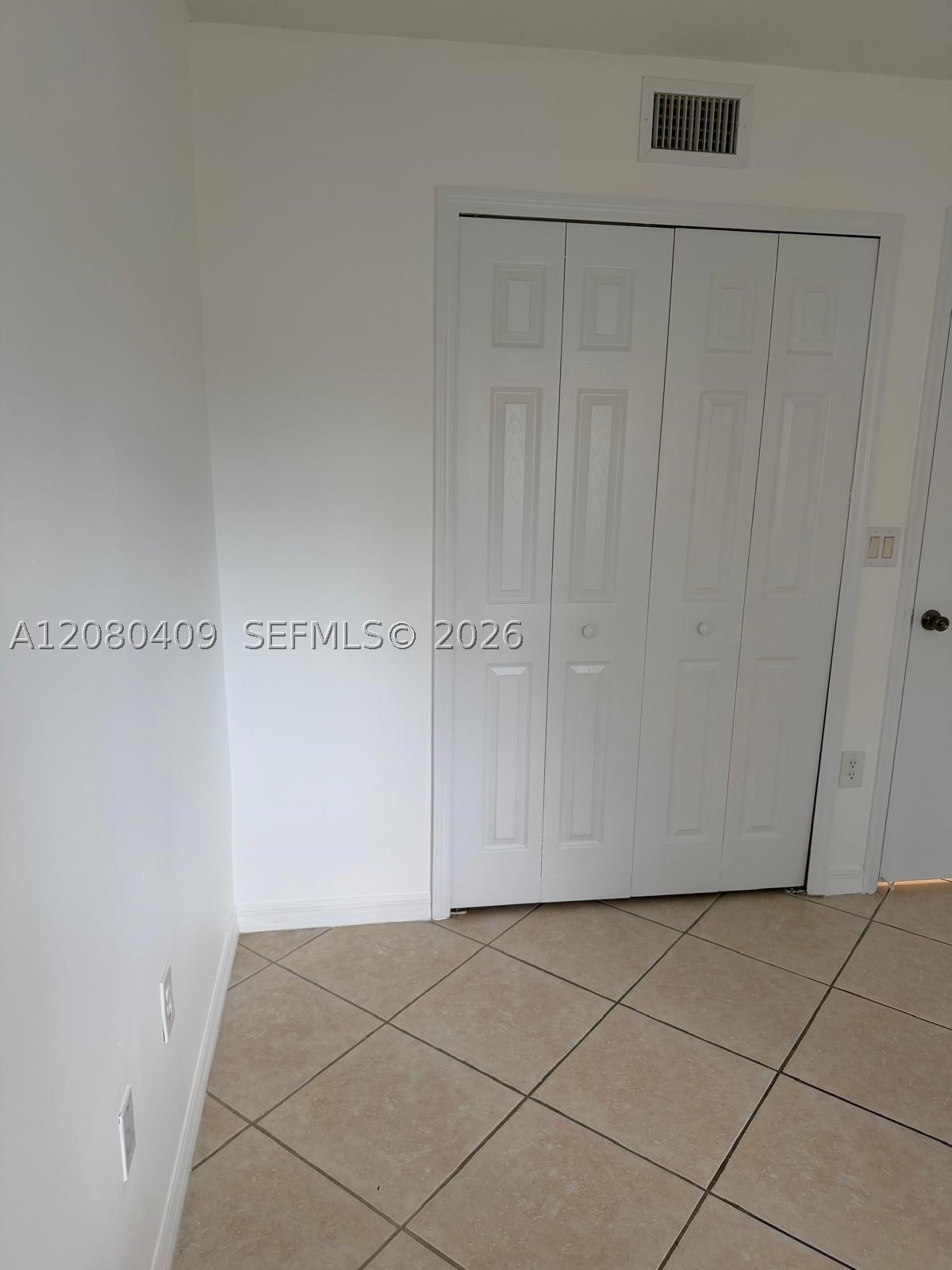 2900 Se 12th Rd 101-28 Property Photo 63