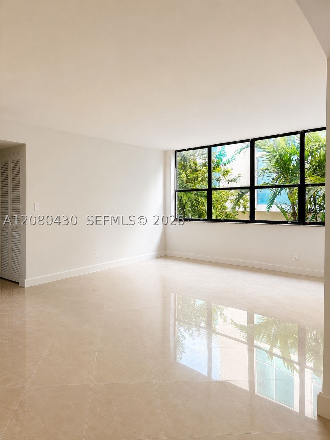 10000 Bay Harbor Ter 201-a Property Photo 4