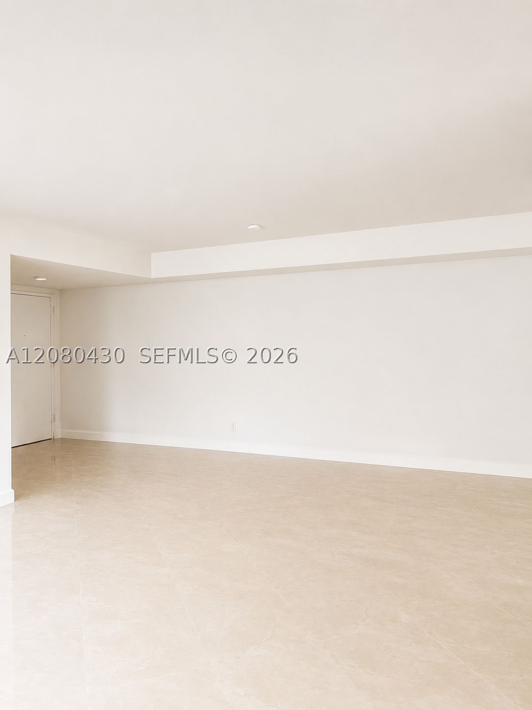 10000 Bay Harbor Ter 201-a Property Photo 6