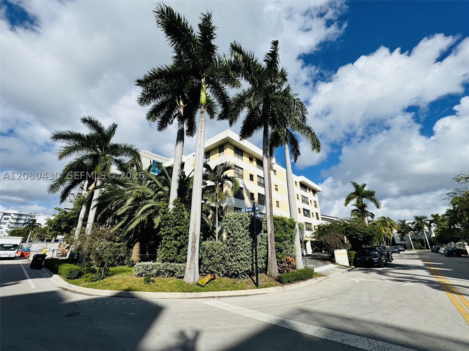 10000 Bay Harbor Ter 201-a Property Photo 13