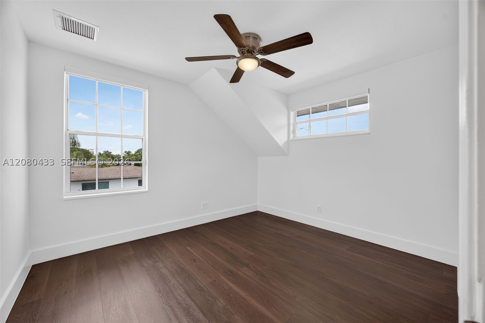 18211 Sw 95th Ct Property Photo 20