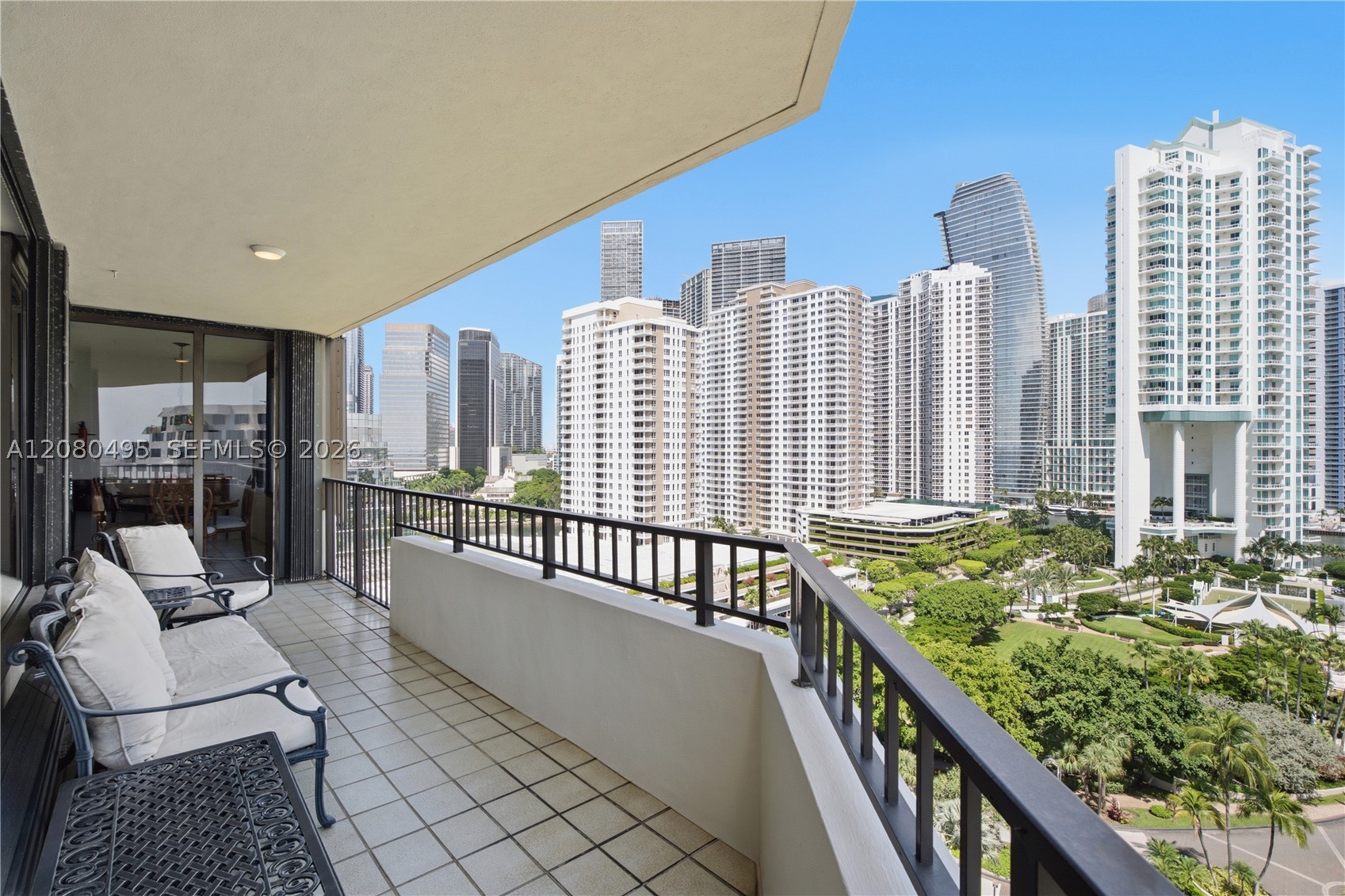 520 Brickell Key Dr A1616 Property Photo 7