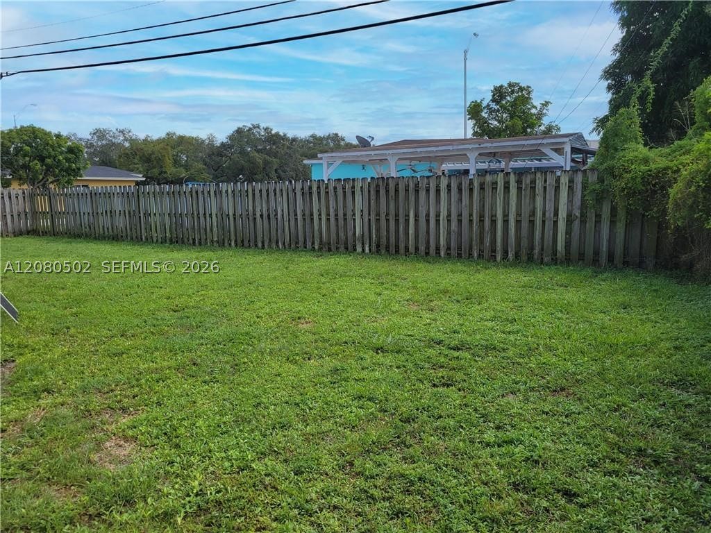 2400 Nw 152nd St Property Photo 12