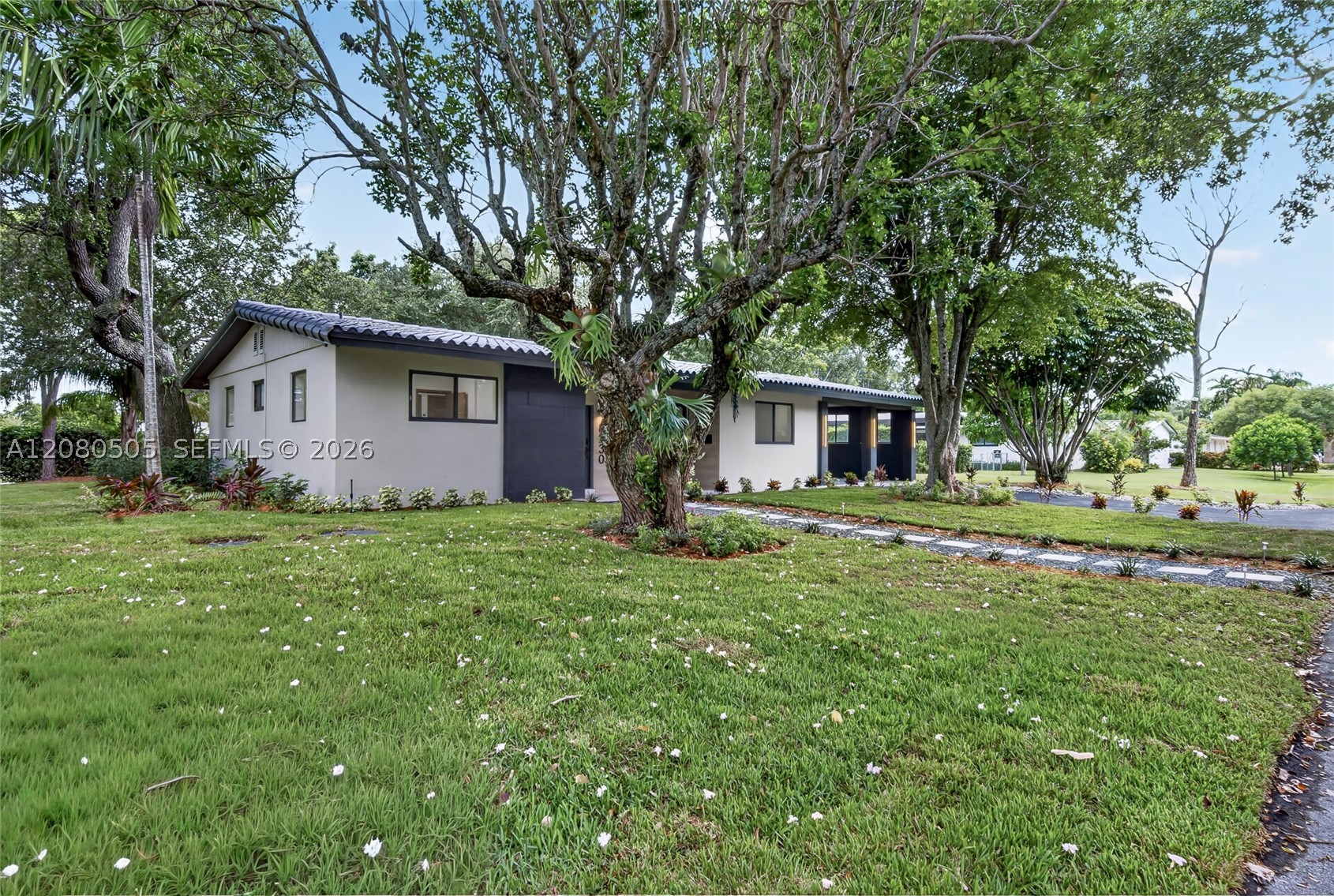8230 Sw 117th Ter Property Photo 41