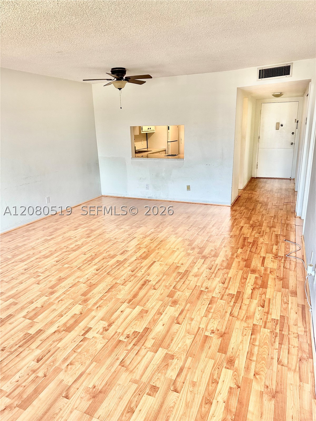 1400 Ne 169th St 305 Property Photo 10