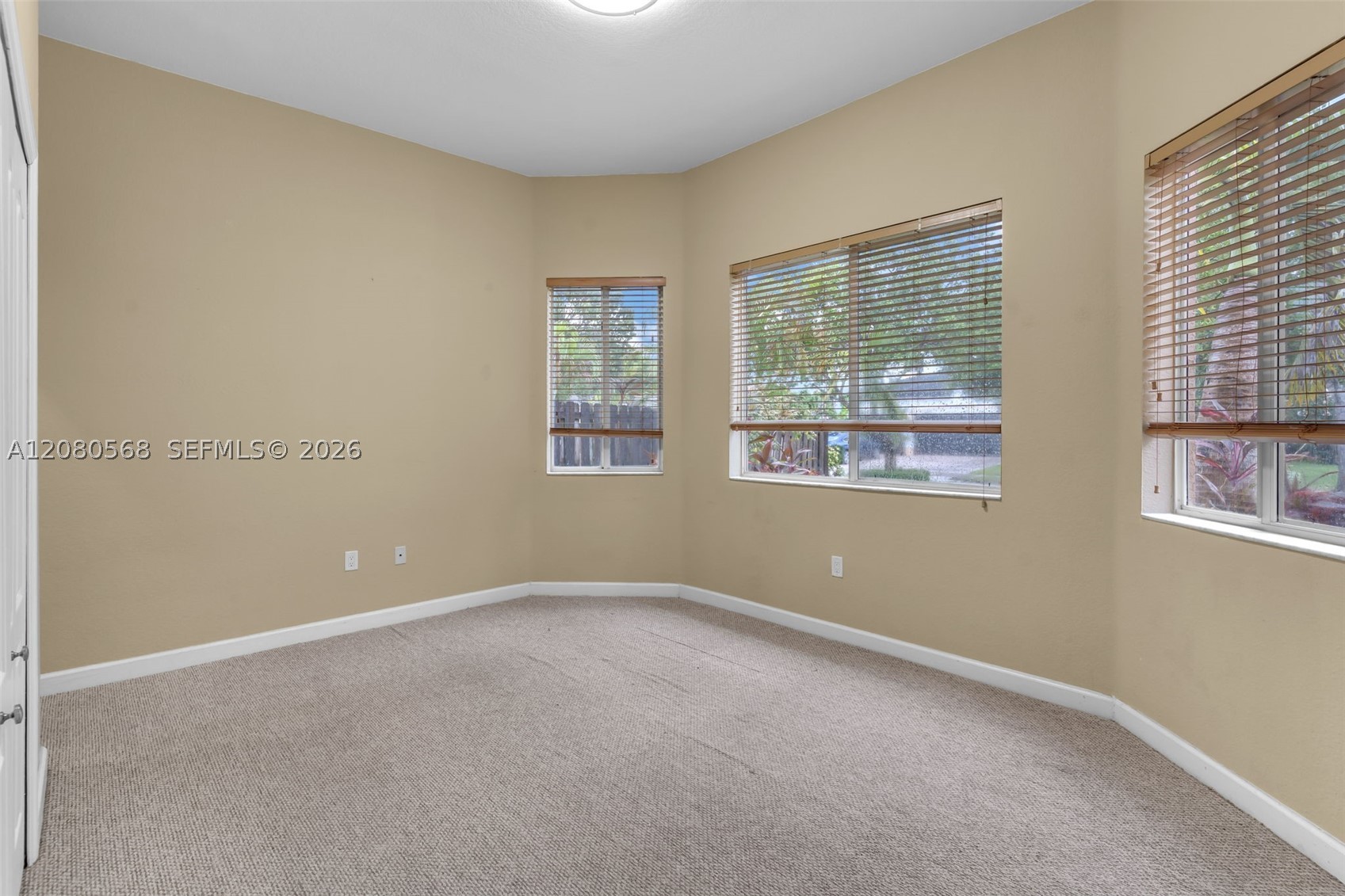1922 Se 22nd Ct Property Photo 23