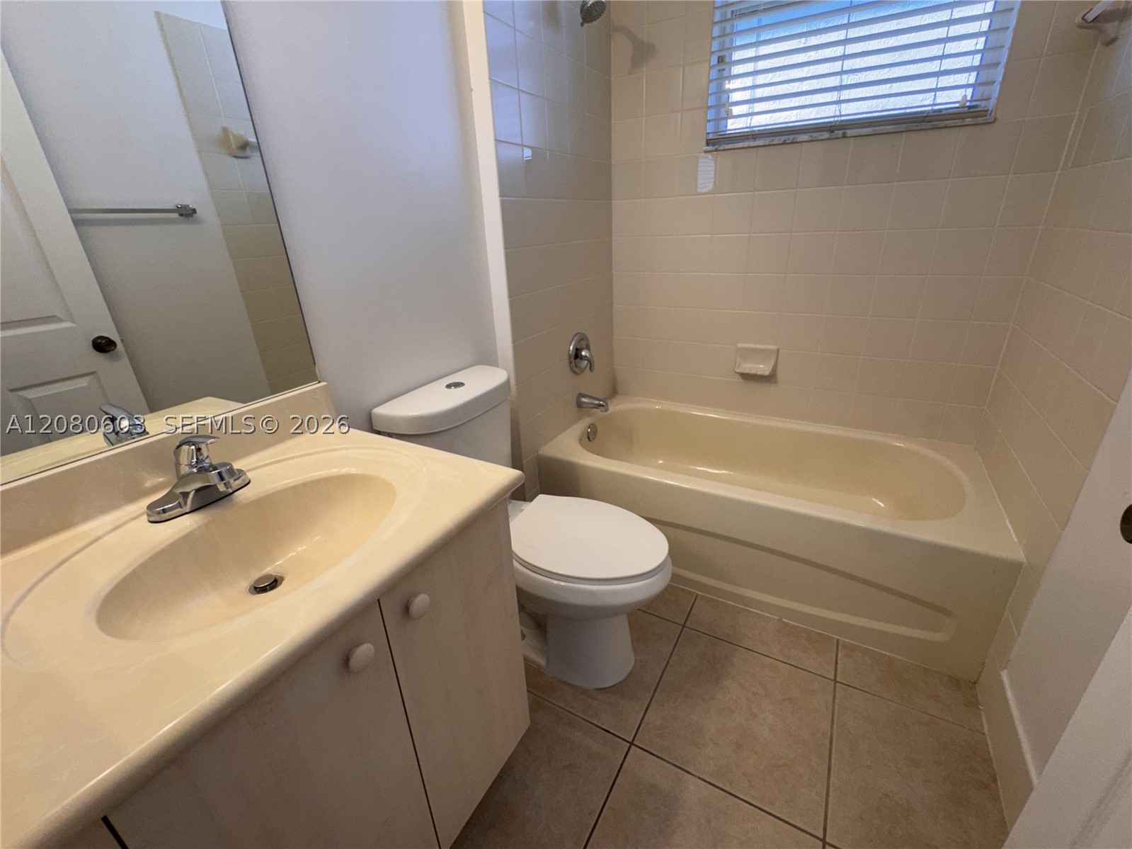 1770 Se 18th Ter Property Photo 8