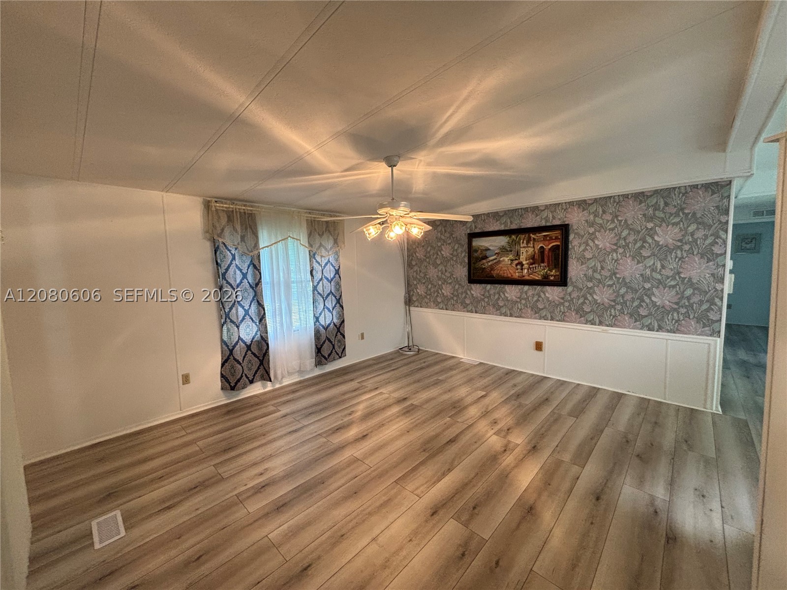 121 Sugar Loaf 63 Property Photo 18