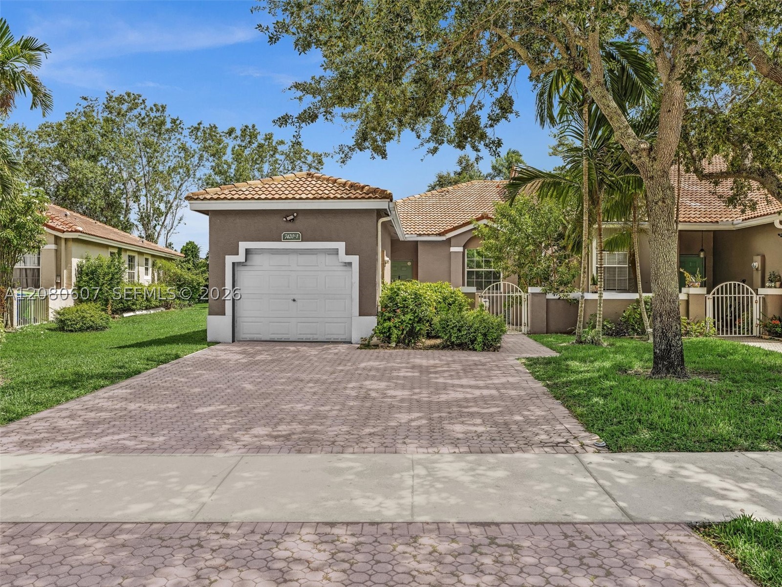 7420 S Aragon Blvd 1 Property Photo 1
