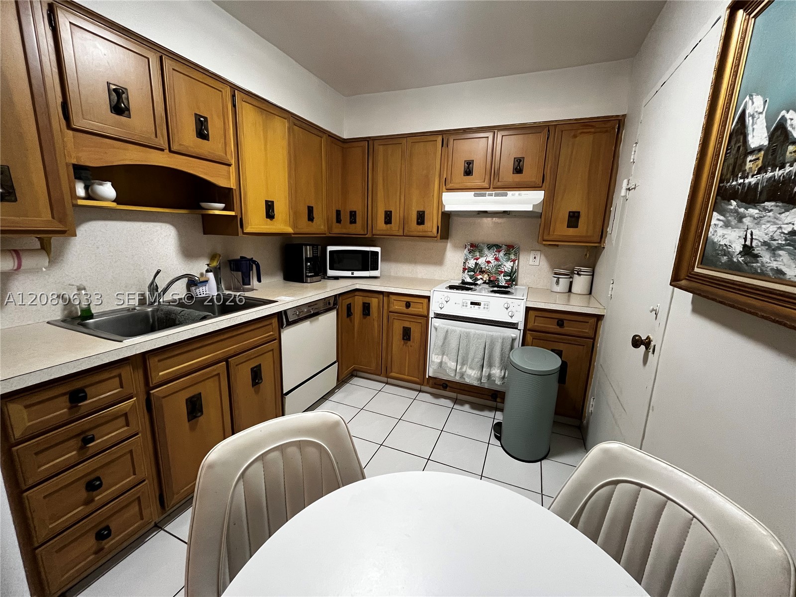 9225 Collins Ave 1003 Property Photo 12