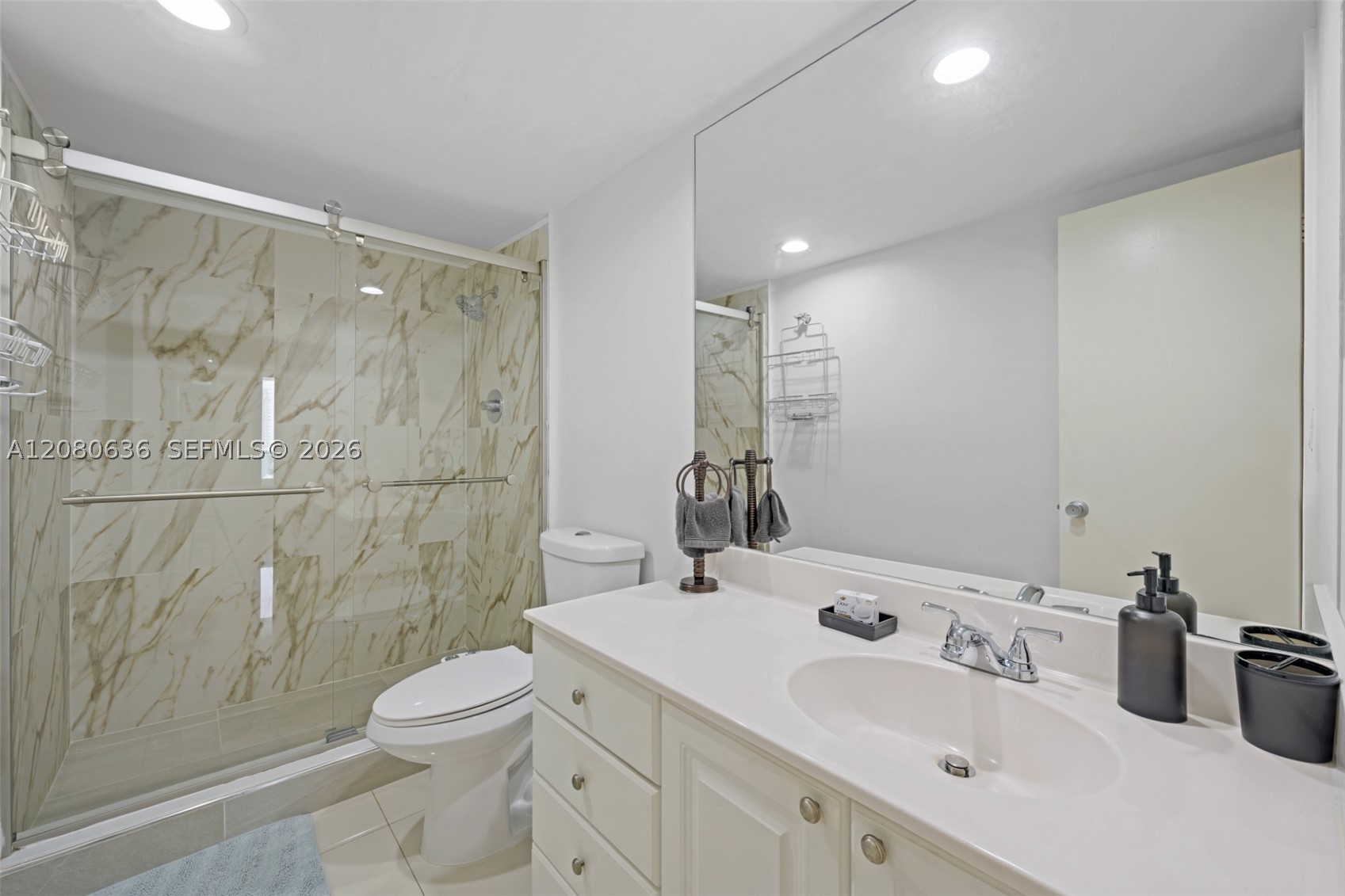19370 Collins Ave 1426 Property Photo 10