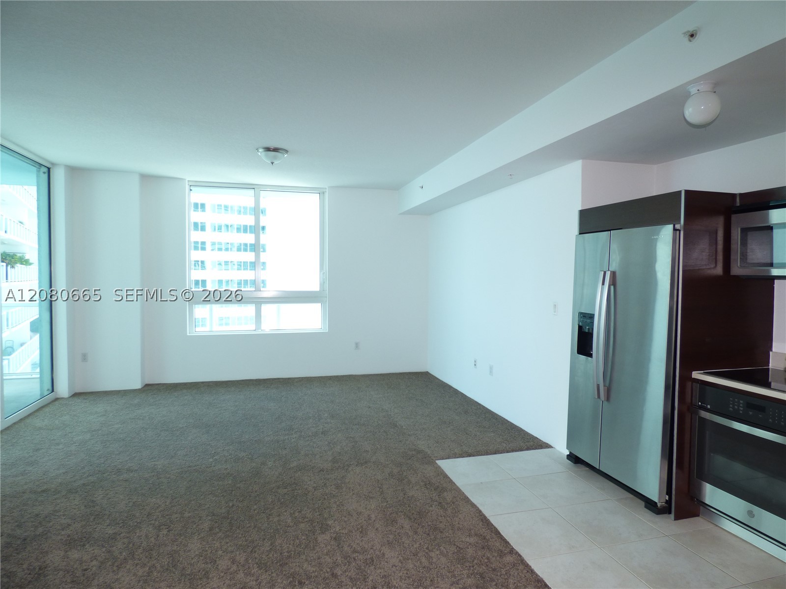 1900 N Bayshore Dr 2905 Property Photo 4