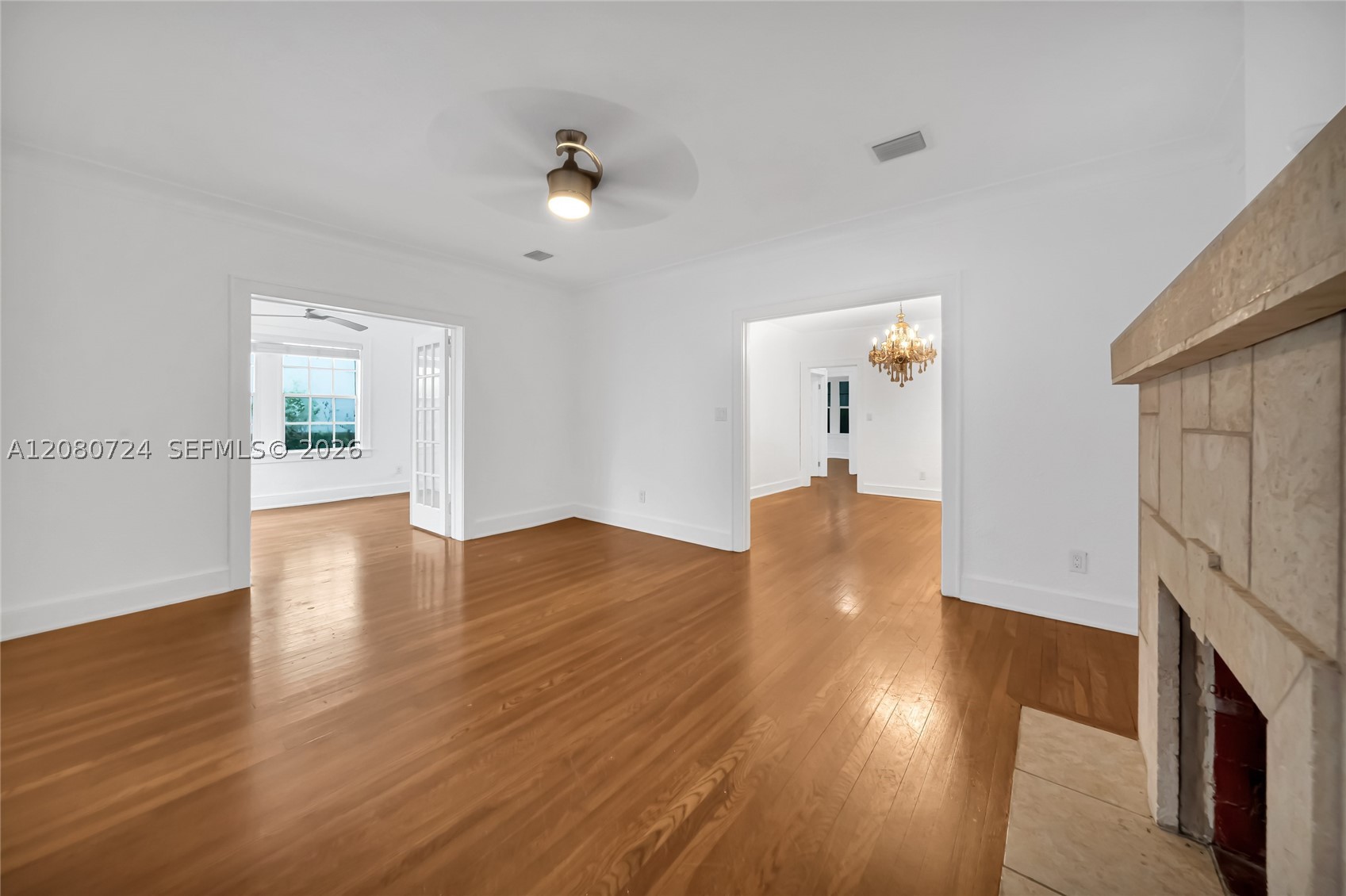 1114 Milan Ave Property Photo 7