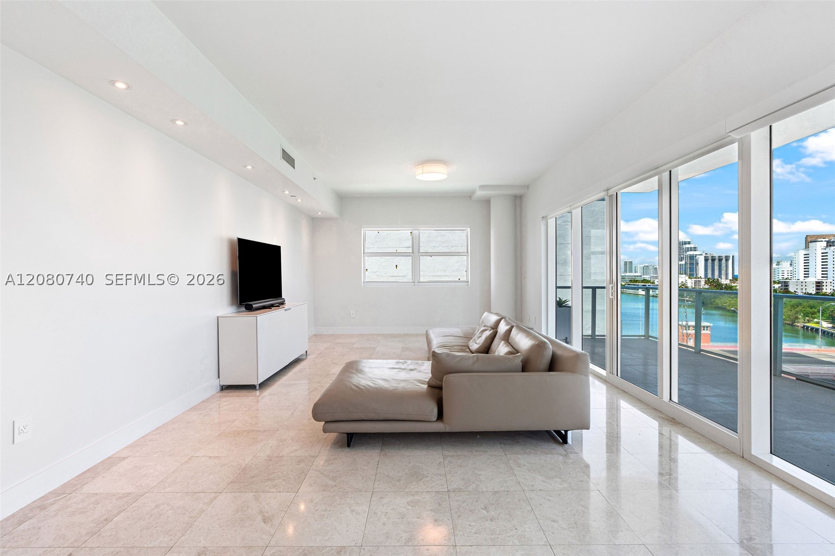 6103 Aqua Ave 702 Property Photo 14