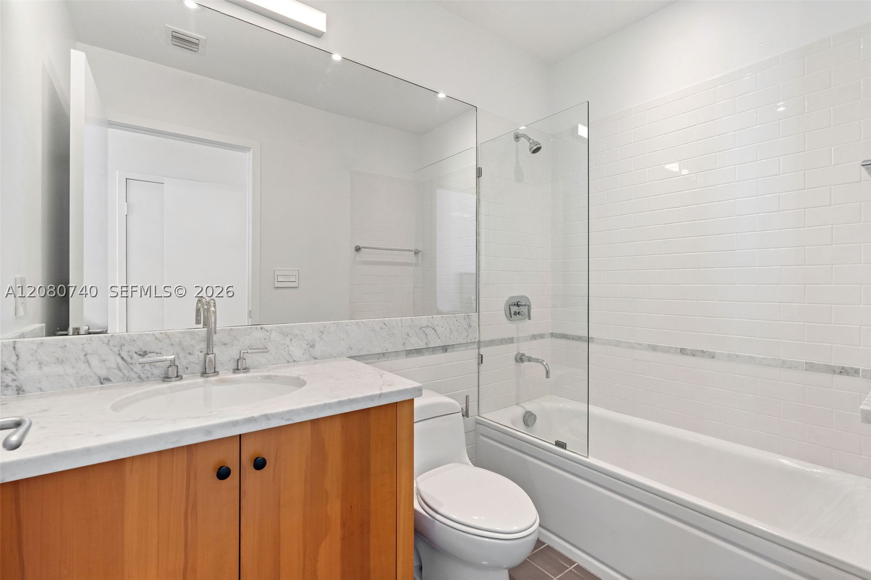 6103 Aqua Ave 702 Property Photo 28