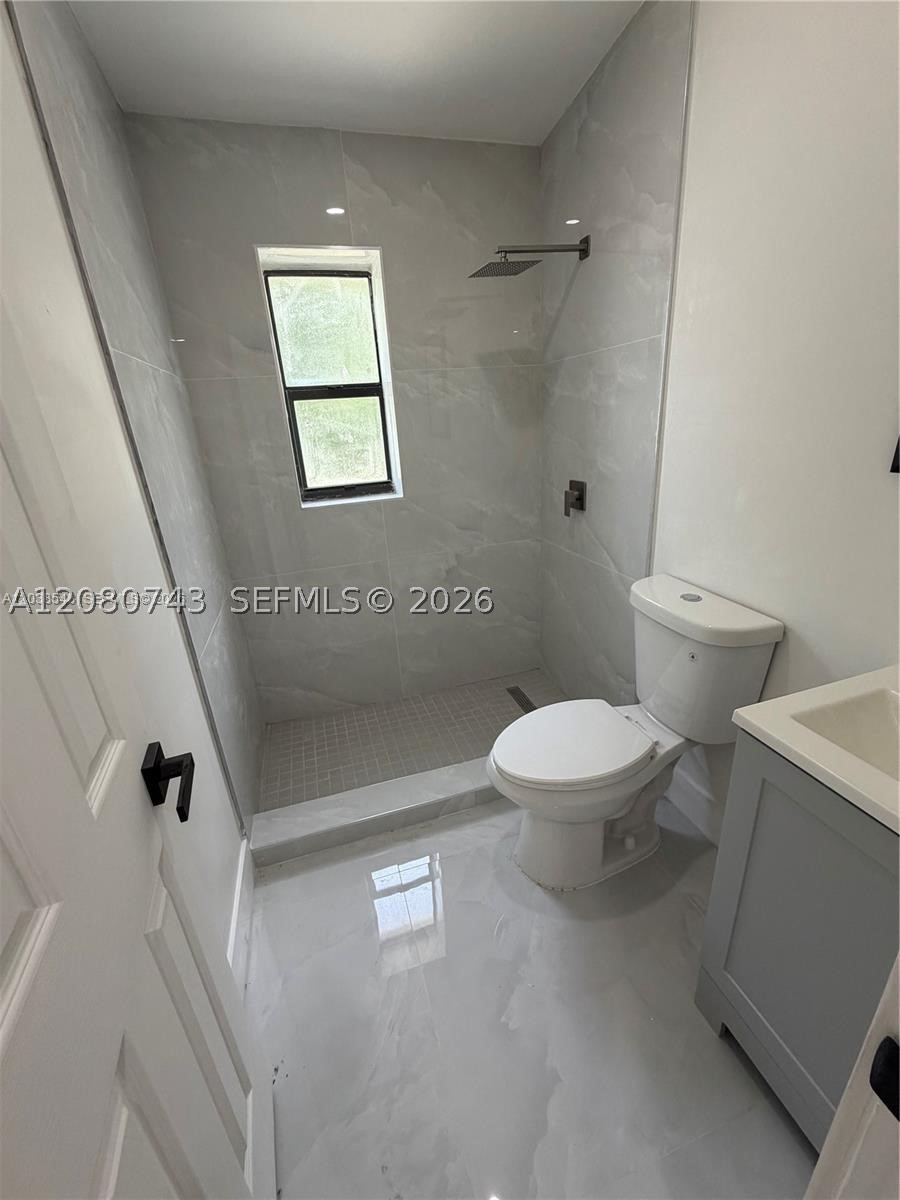 2324 Service Rd Property Photo 3