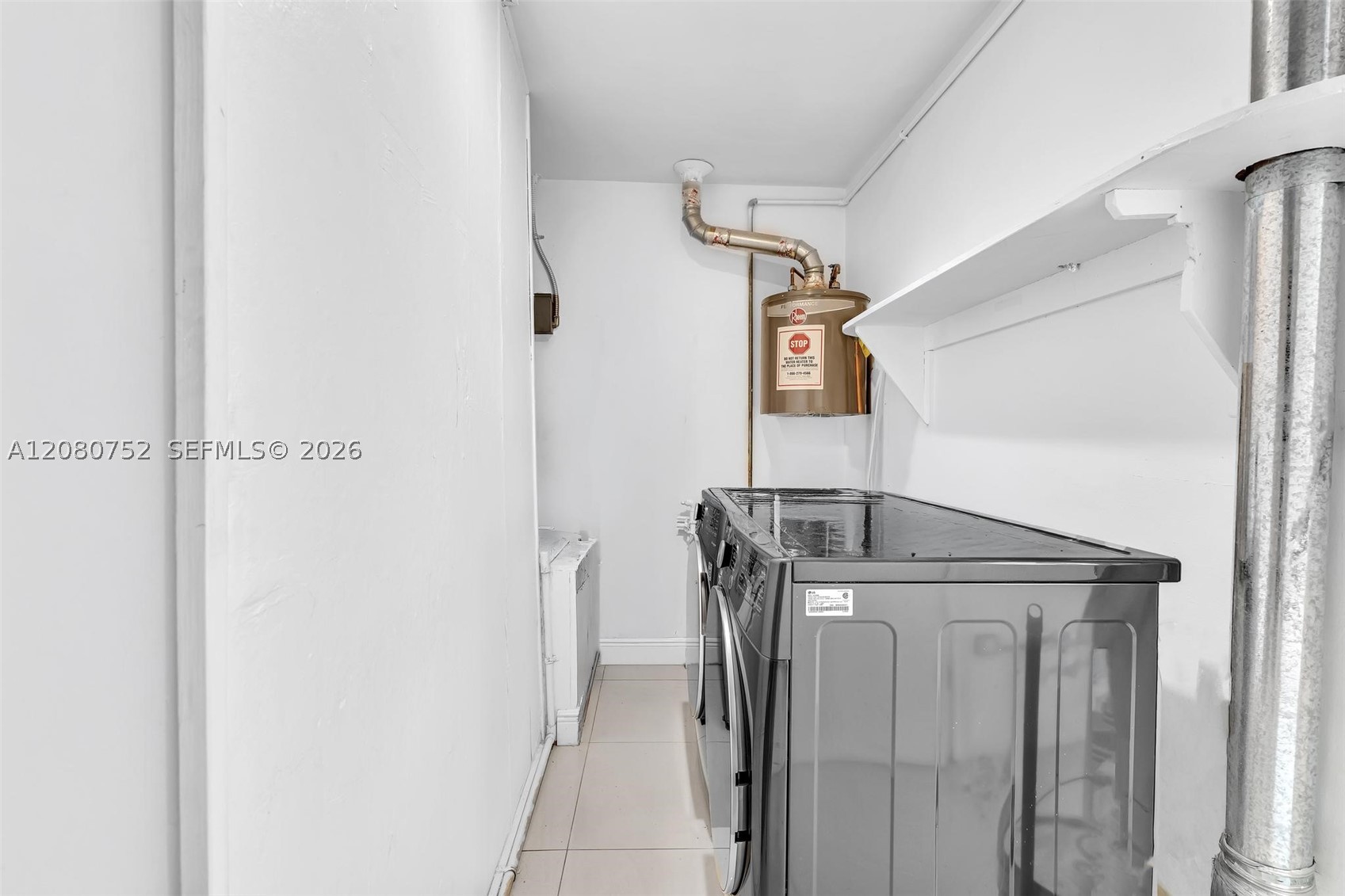 4810 Johnson St Property Photo 22