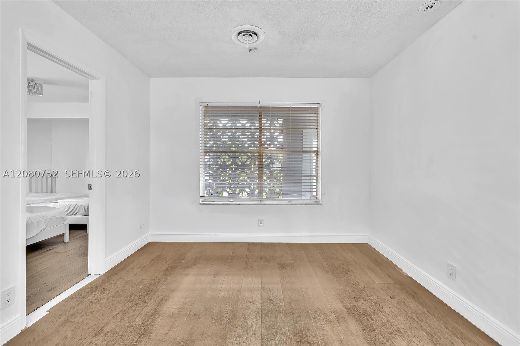 4810 Johnson St Property Photo 24