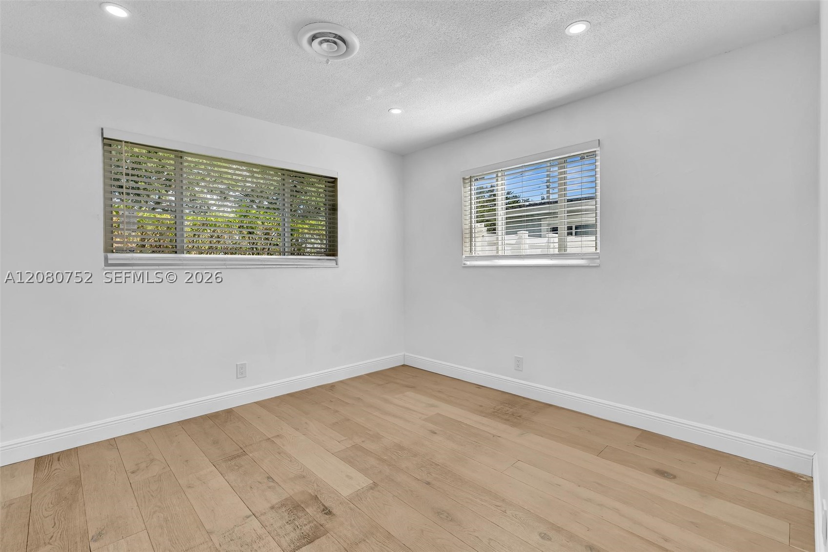 4810 Johnson St Property Photo 29