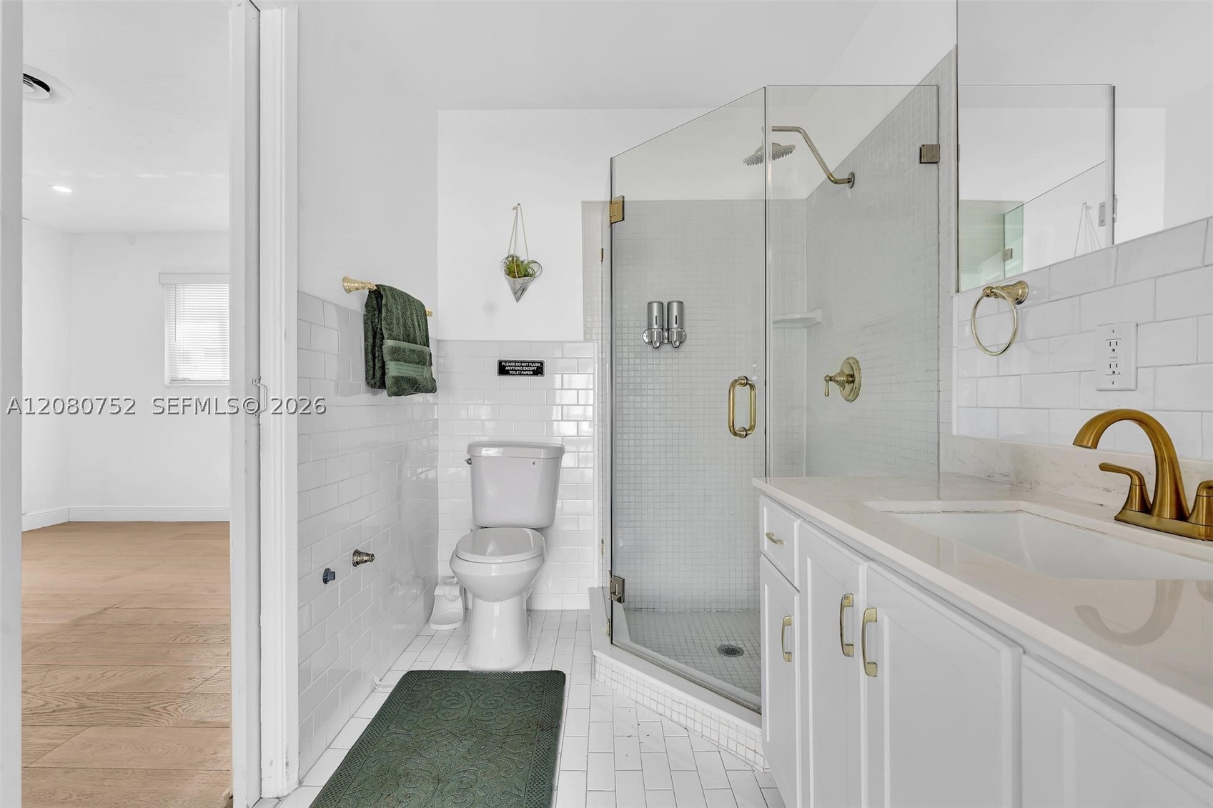 4810 Johnson St Property Photo 42