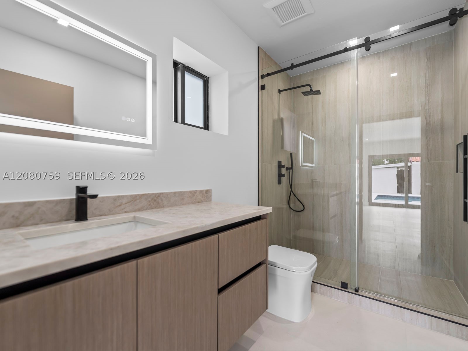 1221 Biarritz Dr Property Photo 38