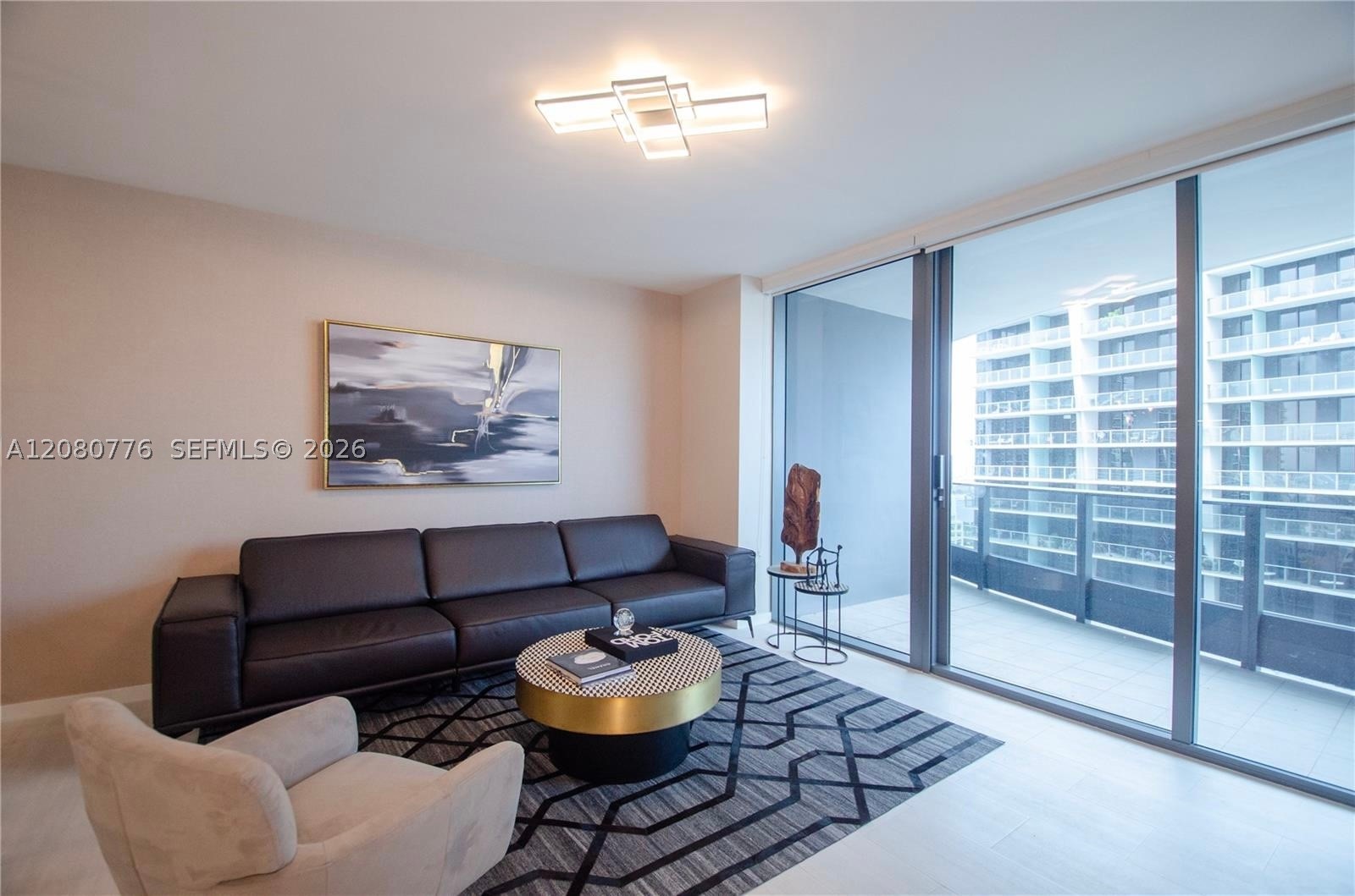 1000 Brickell Plz 4207 Property Photo 19