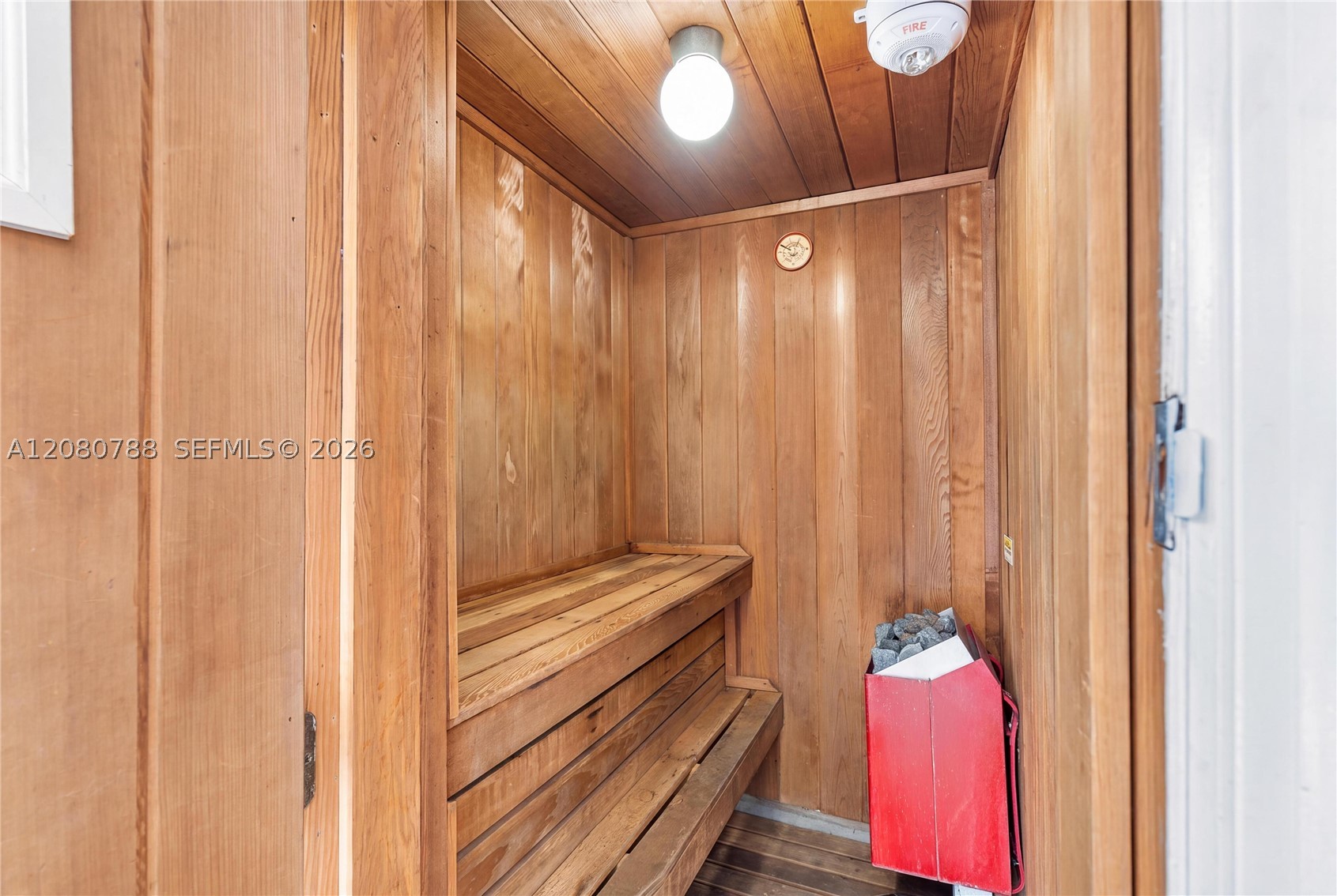 1775 Washington Ave 6e Property Photo 22