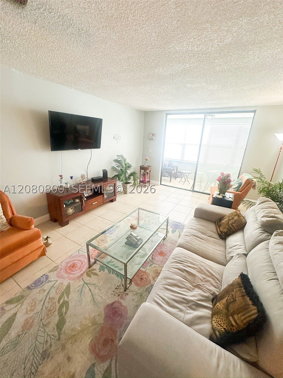 2860 Somerset Dr 400k Property Photo 4