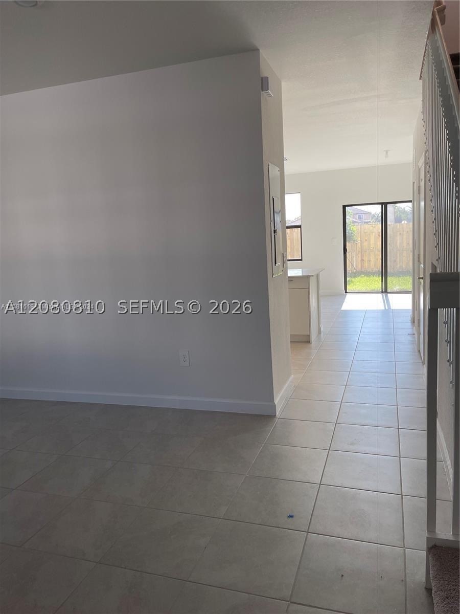 11872 Sw 247th Ter Property Photo 2