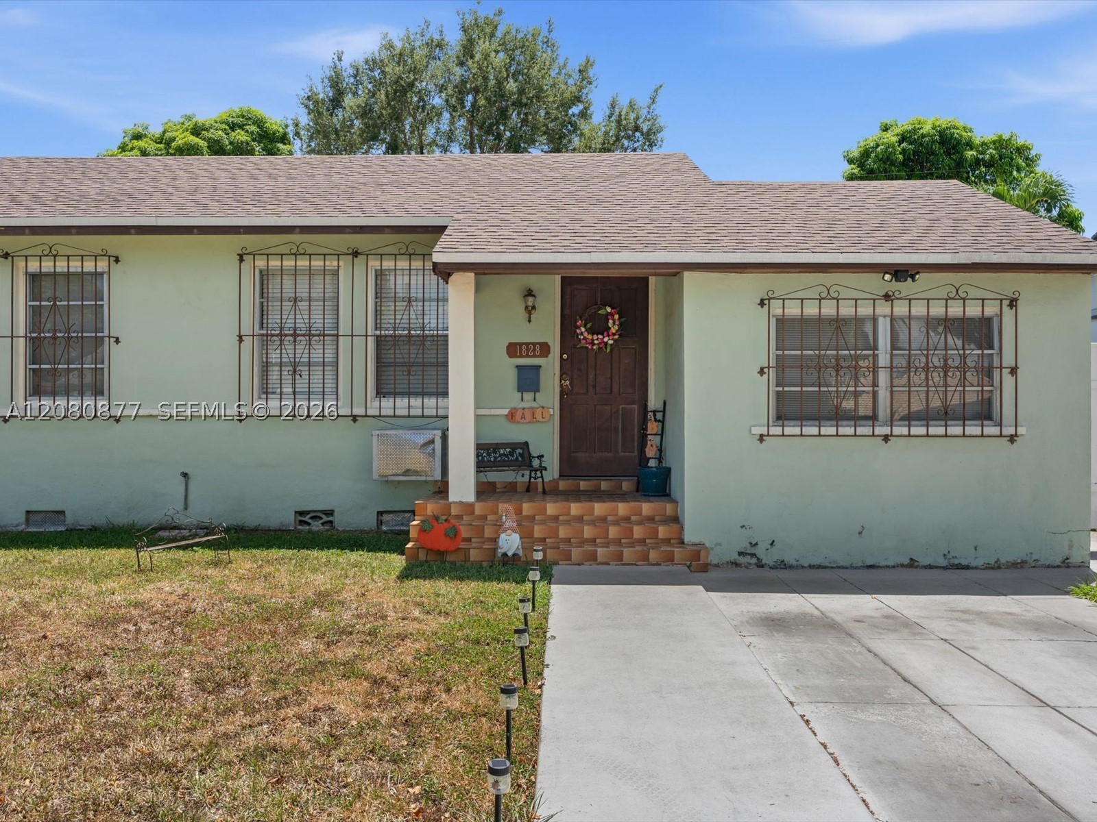1828 Sw 18th St Property Photo 33