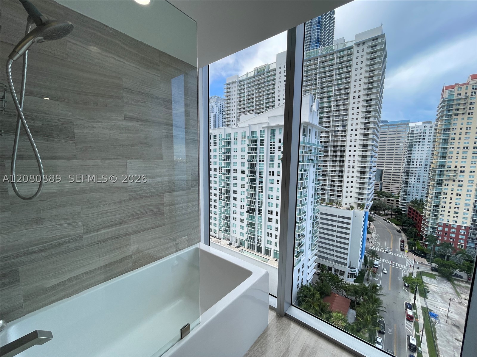 1300 Brickell Bay Dr 2010 Property Photo 16