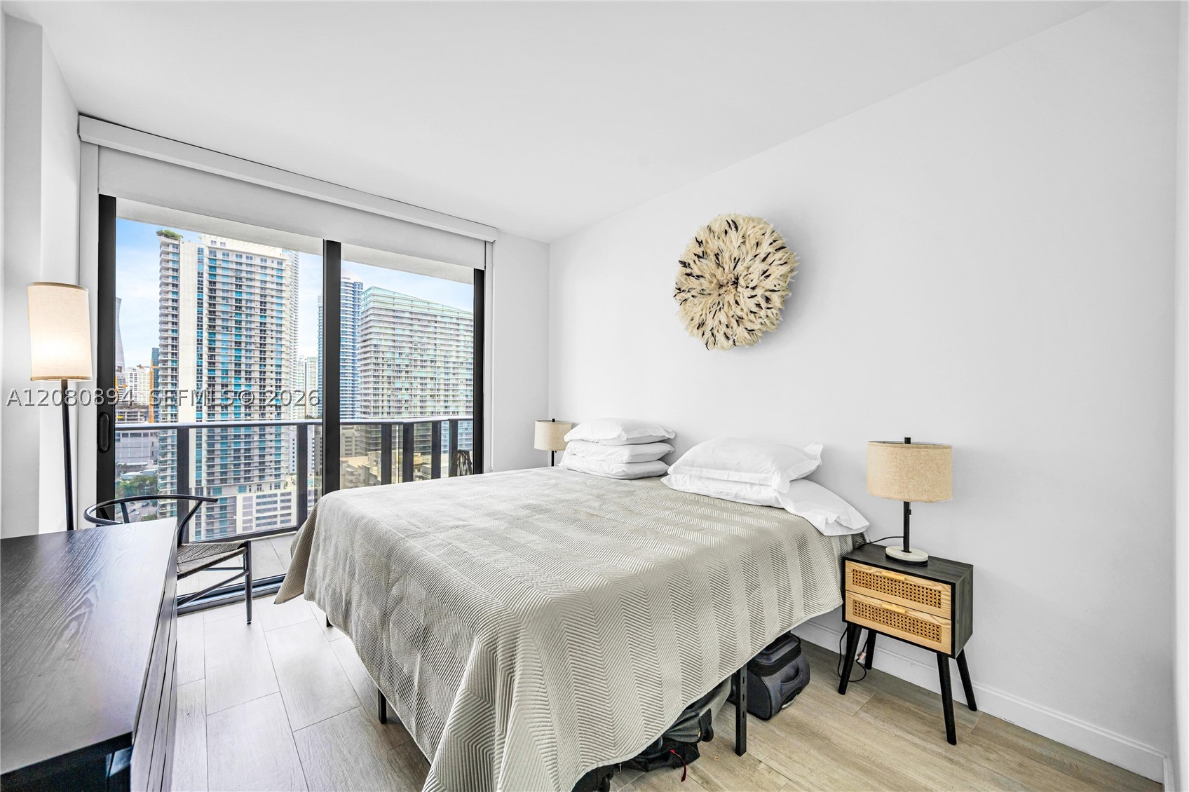 45 Sw 9th St 2103 Property Photo 22