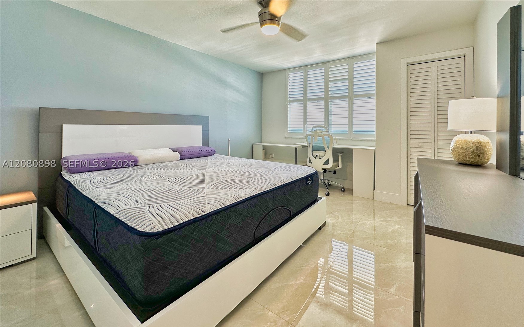 5701 Collins Ave 908 Property Photo 15