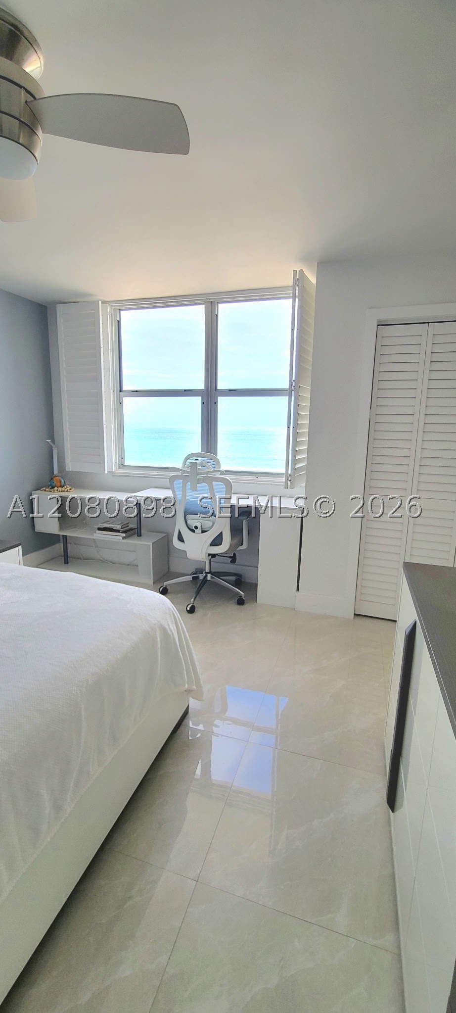 5701 Collins Ave 908 Property Photo 17