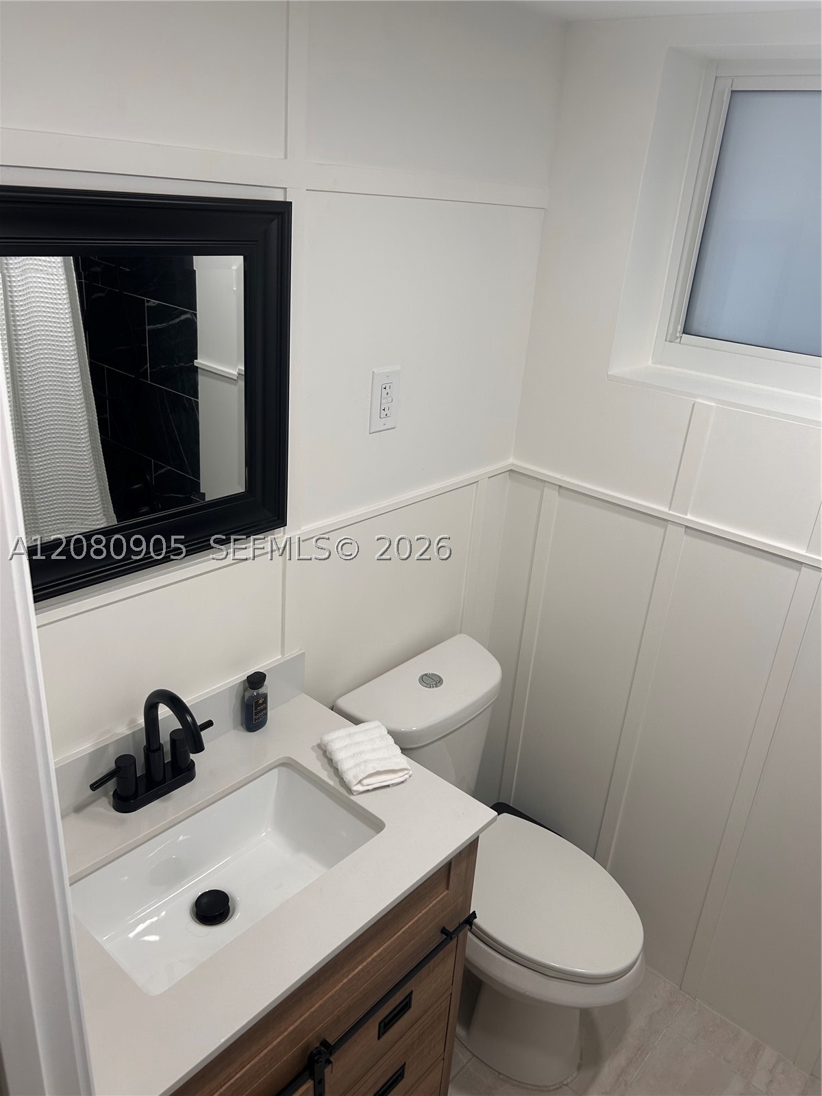 350 75th St 109 Property Photo 4