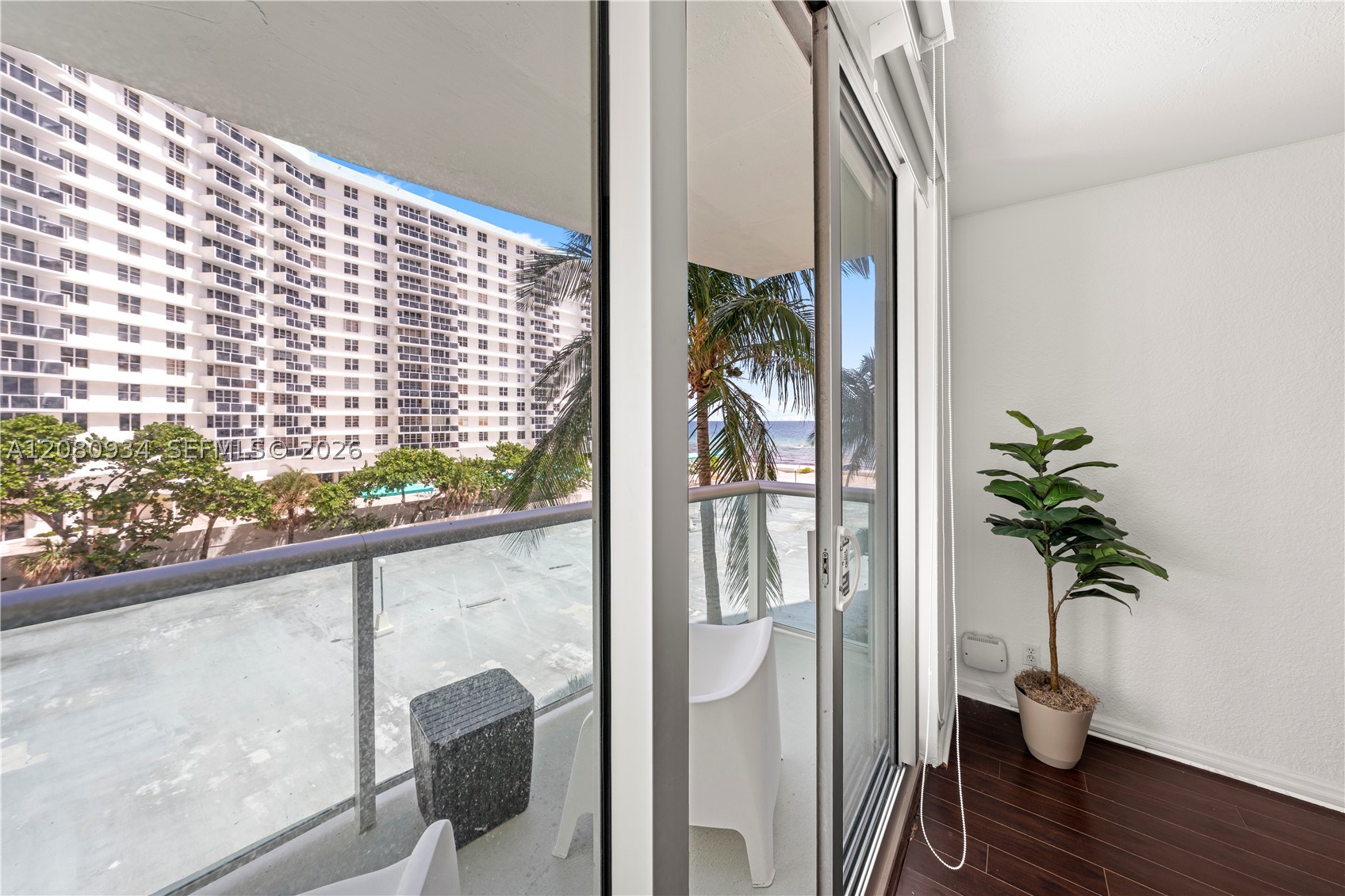 3801 S Ocean Dr 4b Property Photo 19