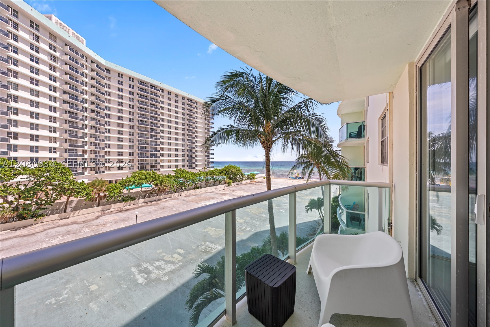 3801 S Ocean Dr 4b Property Photo 20