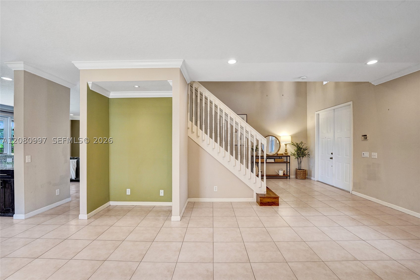 3892 Falcon Ridge Cir Property Photo 5