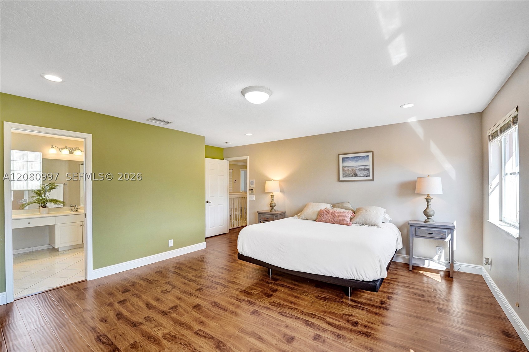 3892 Falcon Ridge Cir Property Photo 13