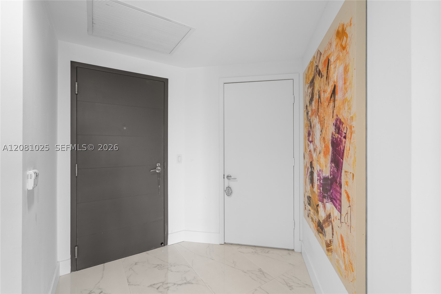 17111 Biscayne Blvd 402 Property Photo 3