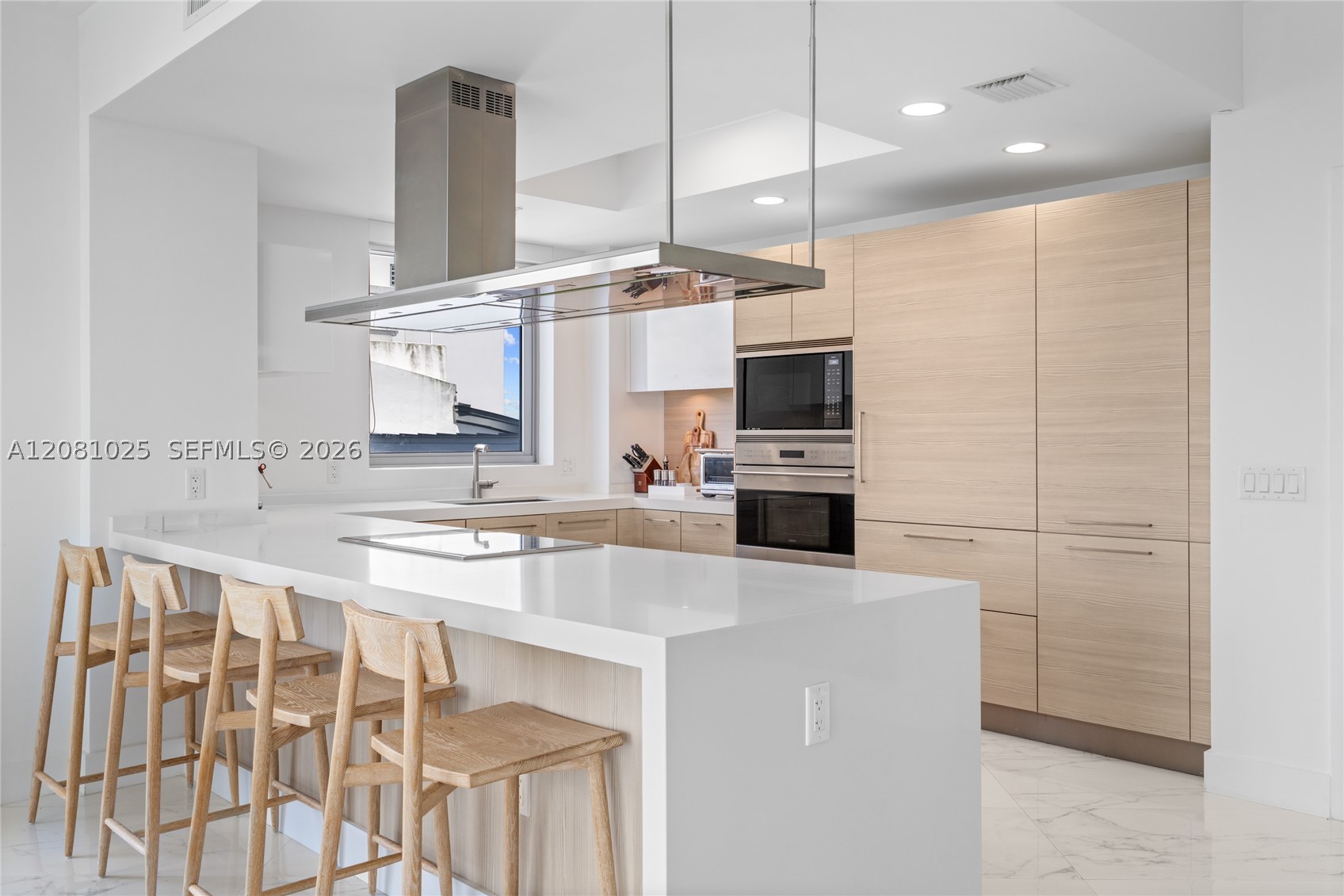 17111 Biscayne Blvd 402 Property Photo 22