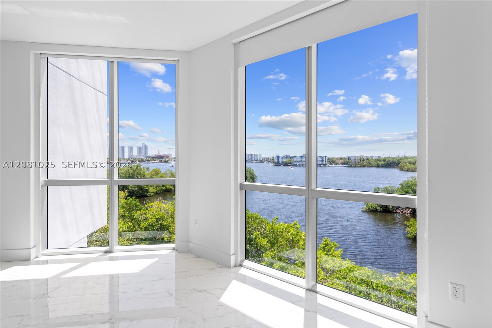 17111 Biscayne Blvd 402 Property Photo 52