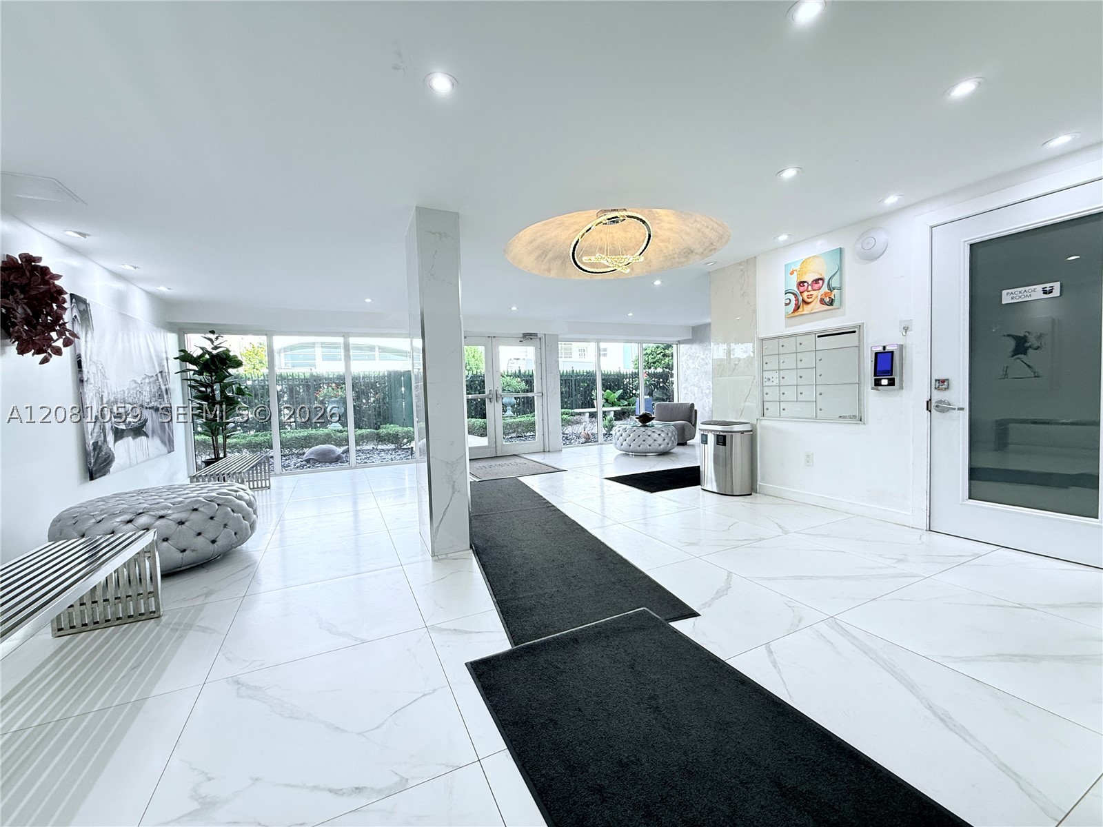 720 Collins Ave 204 Property Photo 21