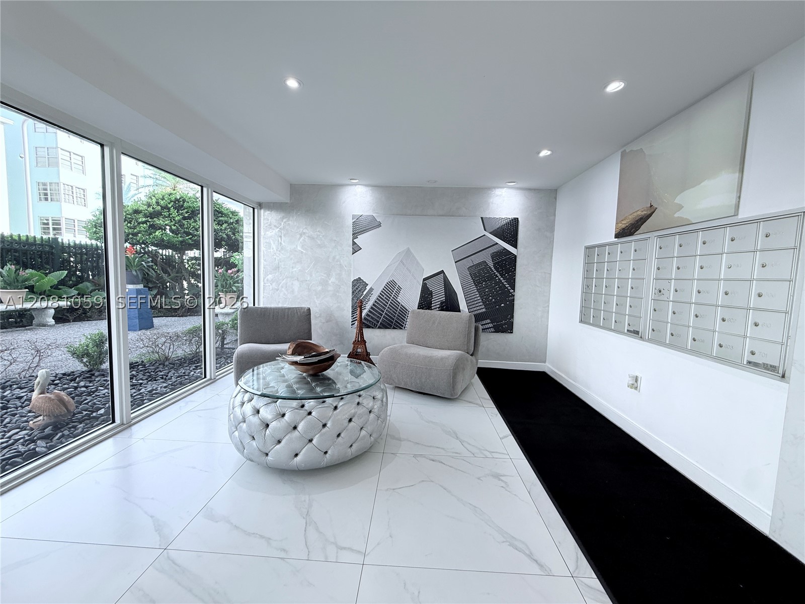 720 Collins Ave 204 Property Photo 24