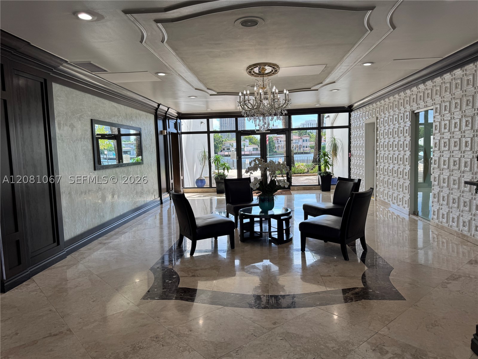 10101 E Bay Harbor Dr 401 Property Photo 17