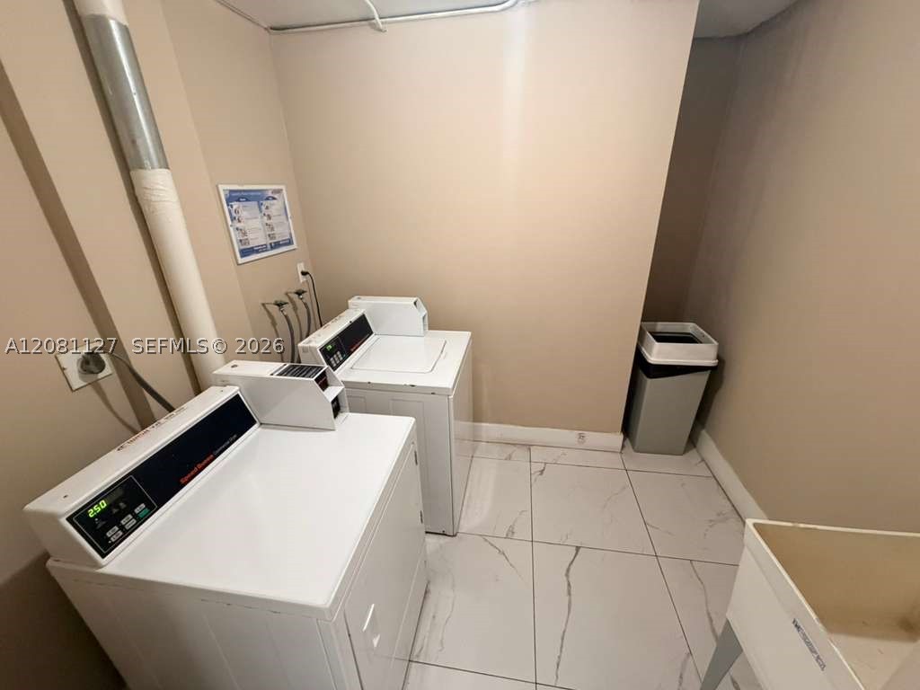 200 178th Dr 606 Property Photo 14