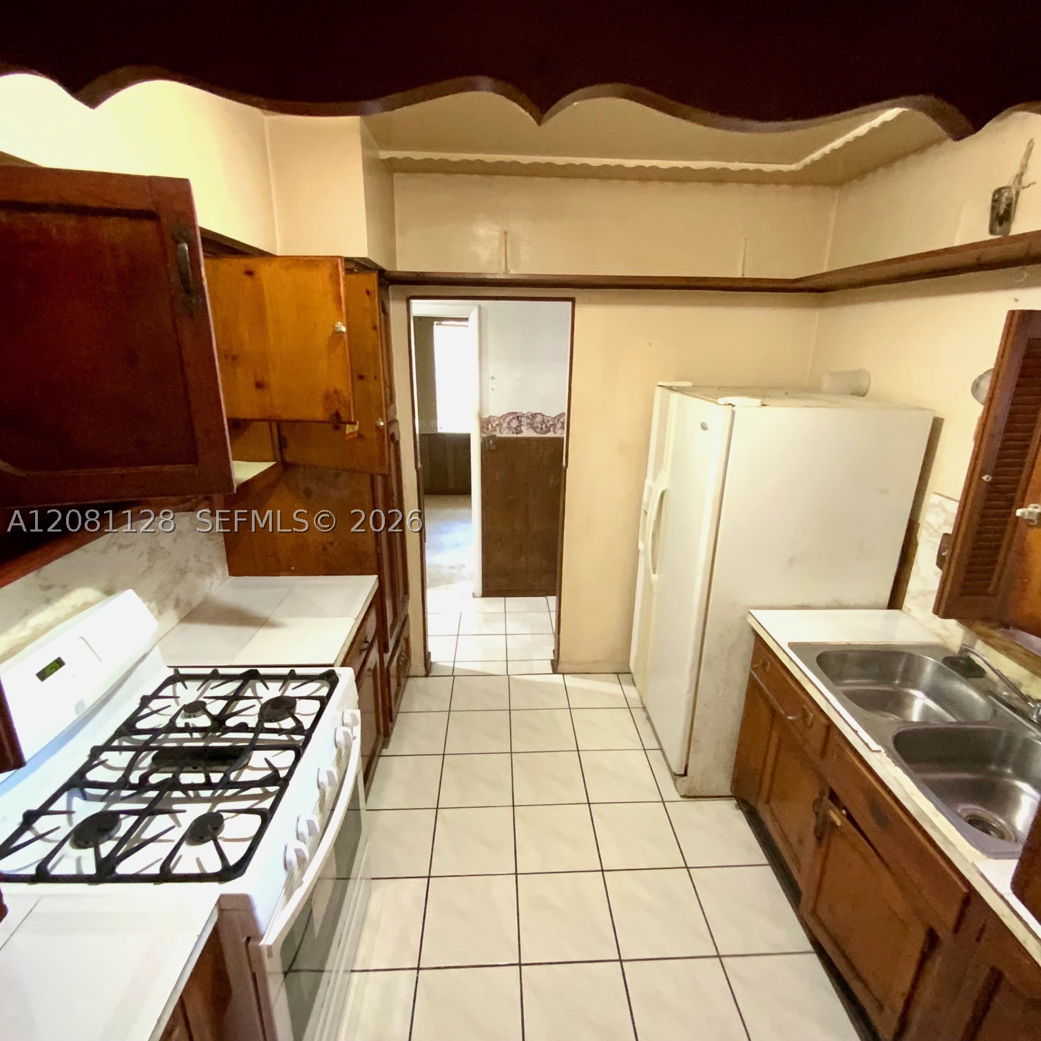 651 Jann Ave Property Photo 7