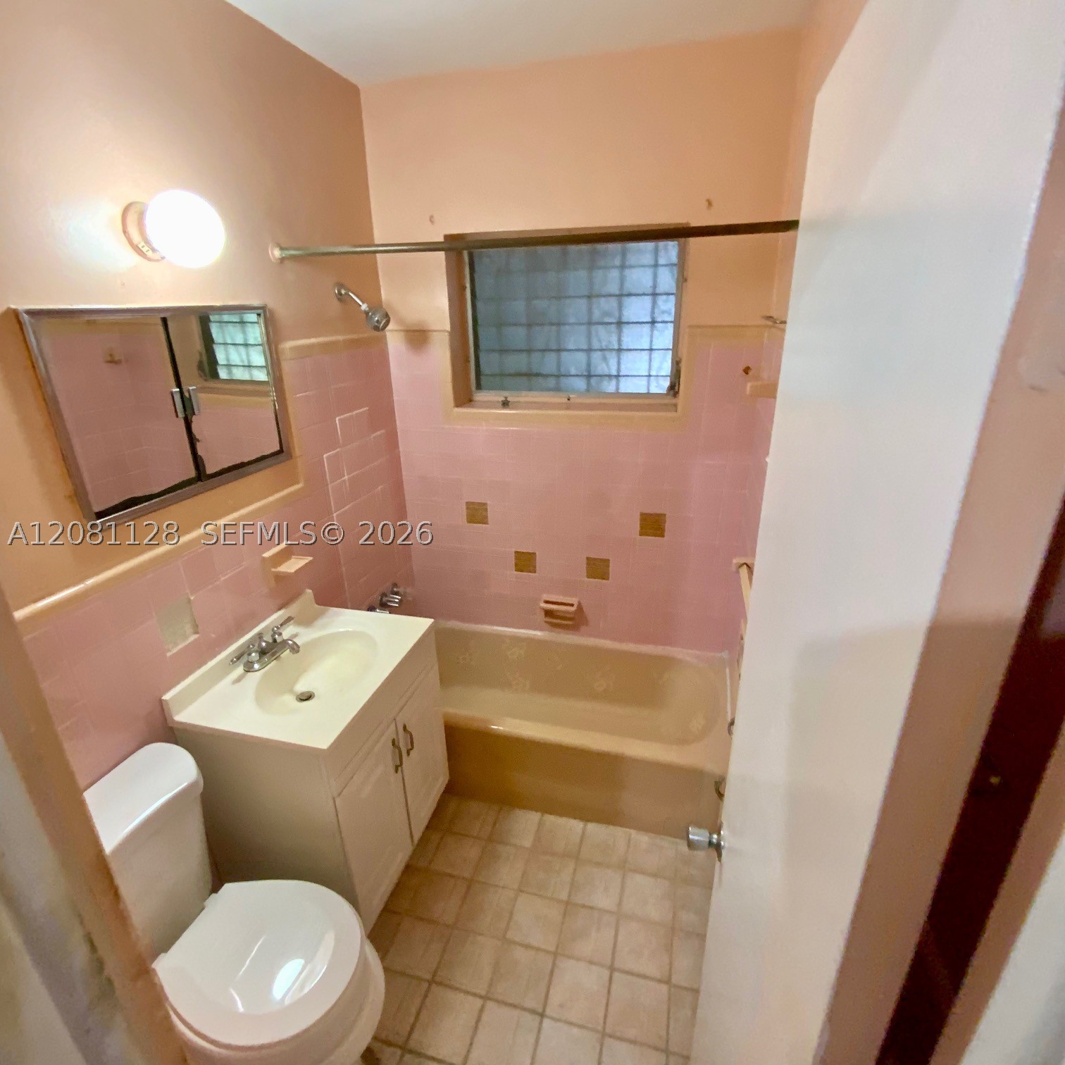 651 Jann Ave Property Photo 14